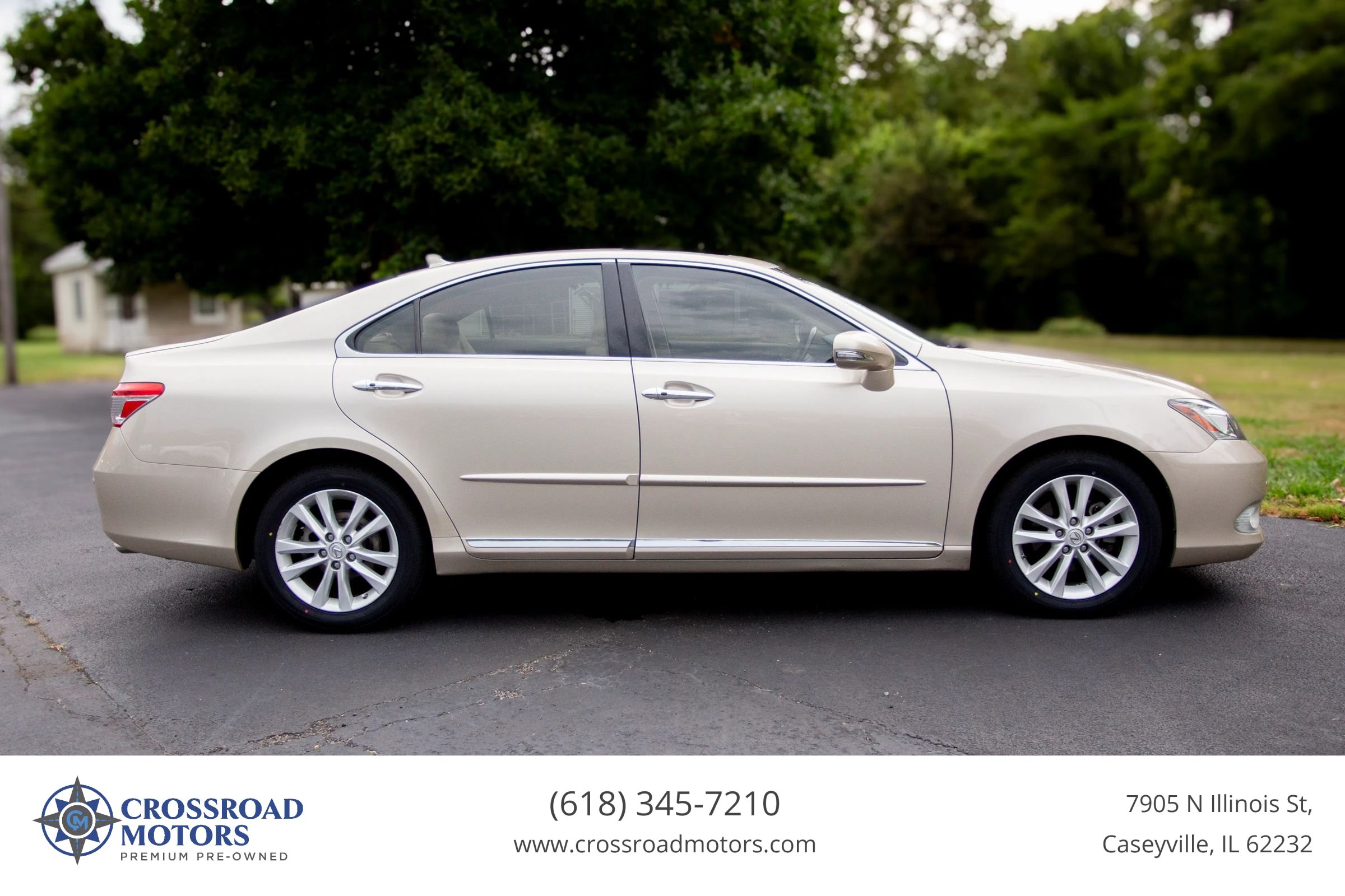 Used 2010 Lexus ES 350 w/ Preferred Accessory Package FWD image 6