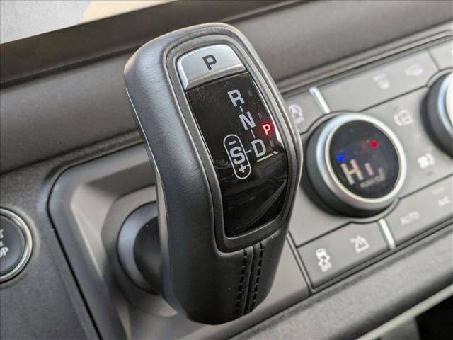 Used 2023 Land Rover Defender 110 S image 12