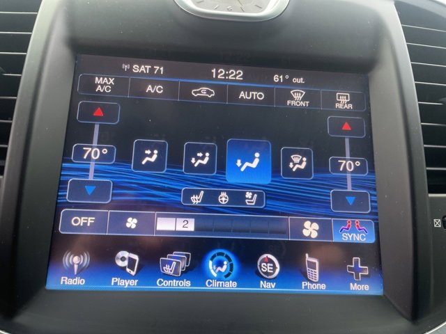 Used 2014 Chrysler 300 C image 33