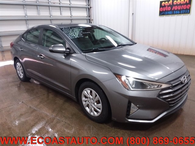 Used 2019 Hyundai Elantra SE FWD image 1