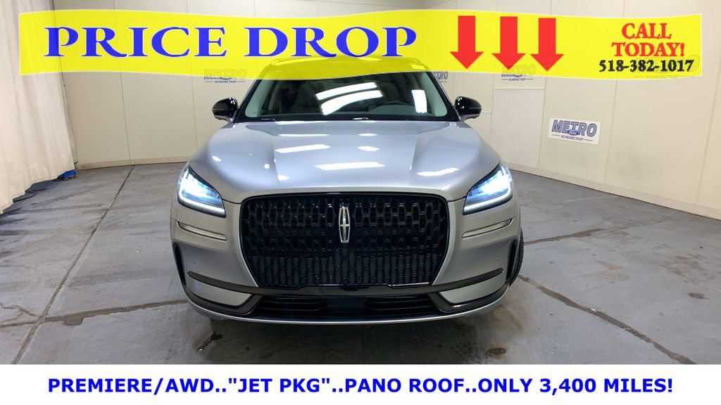 Used 2024 Lincoln Corsair AWD w/ Equipment Group 101A image 8
