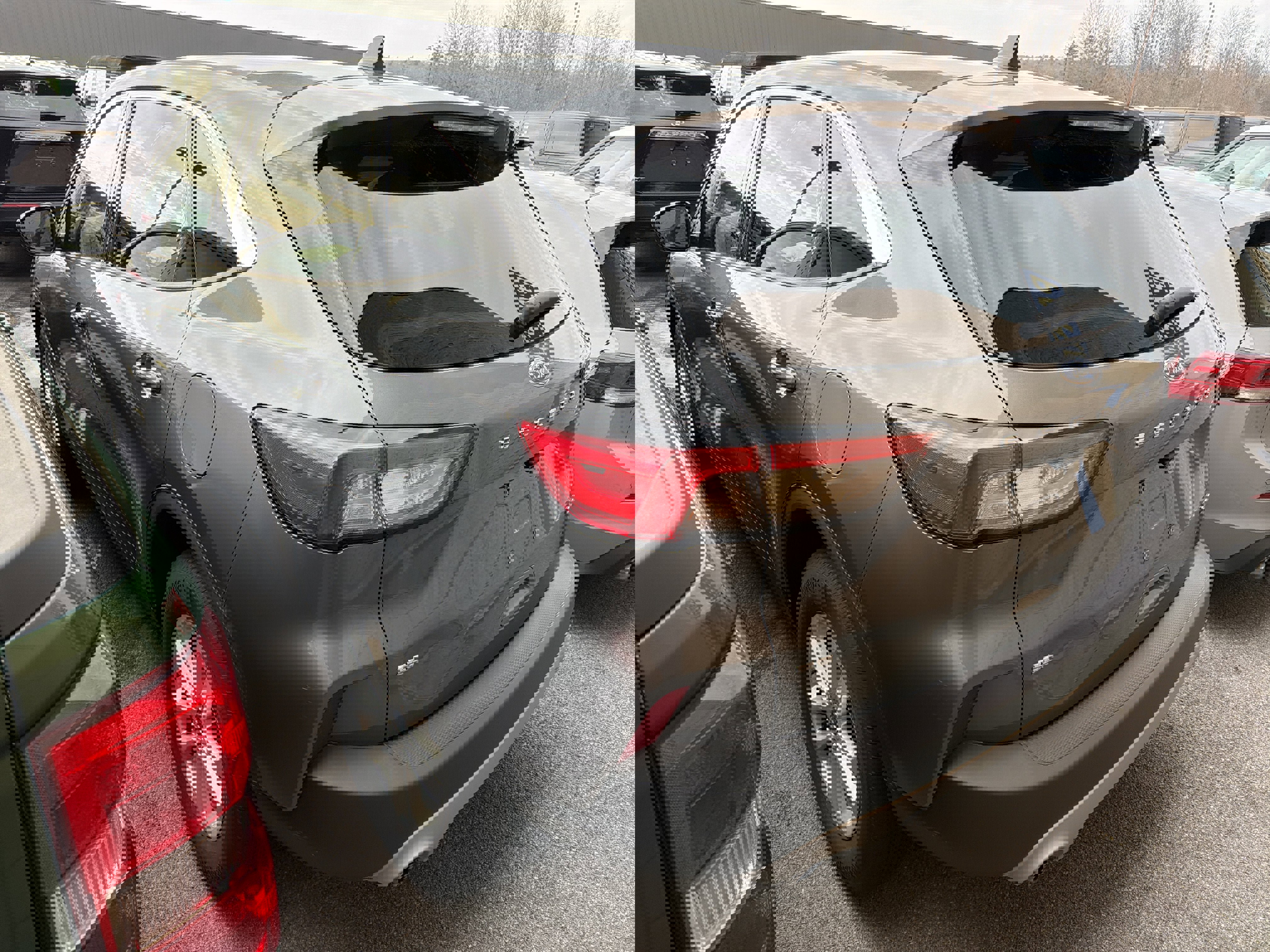 Used 2022 Ford Escape SE w/ Cold Weather Package image 5