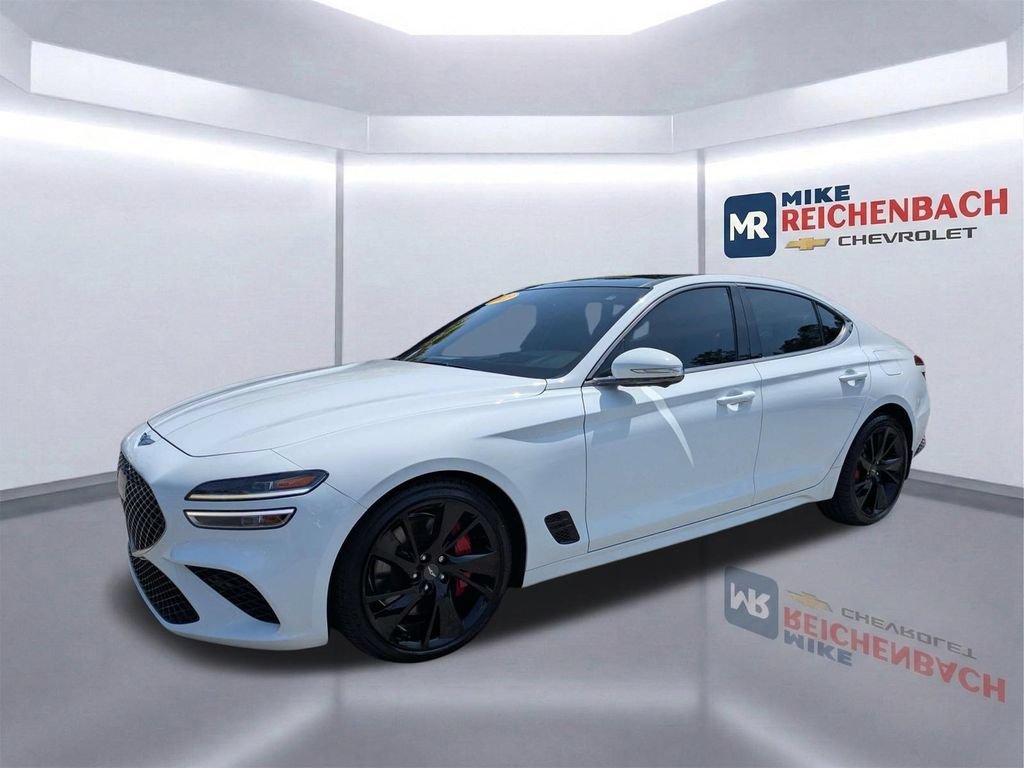 Used 2022 Genesis G70 3.3T RWD image 8