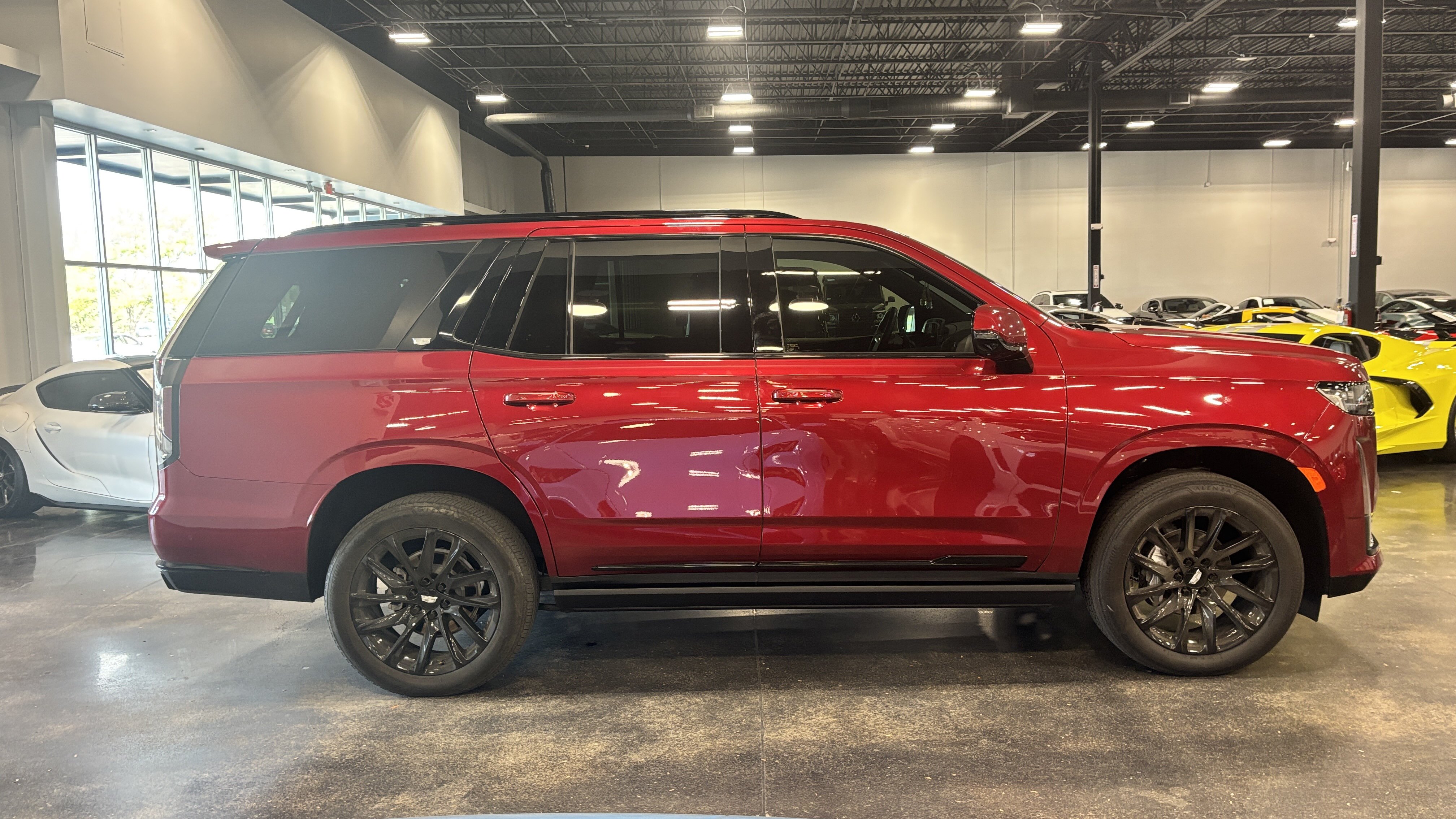 Used 2023 Cadillac Escalade Sport w/ LPO, ONYX Package AWD/4WD image 4