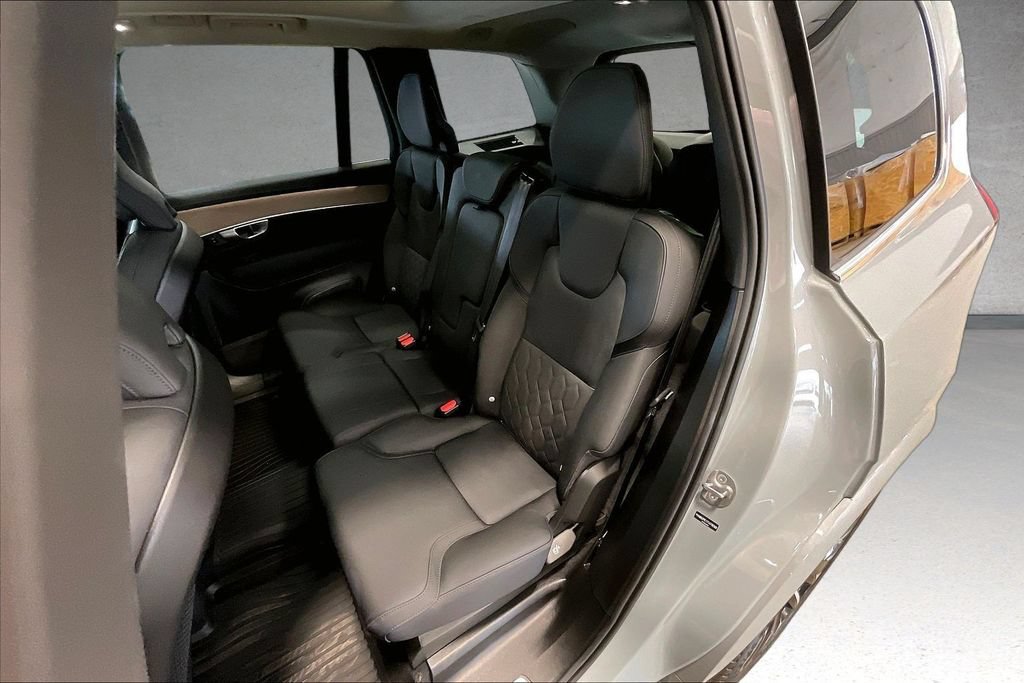 Used 2026 Volvo XC90 B6 Plus w/ Protection Package AWD/4WD image 23