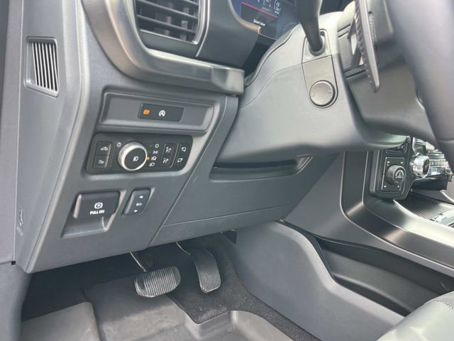 Used 2025 Ford F150 Raptor AWD/4WD image 36