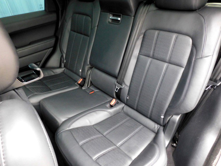 Used 2019 Land Rover Range Rover Sport HSE Dynamic AWD/4WD image 16