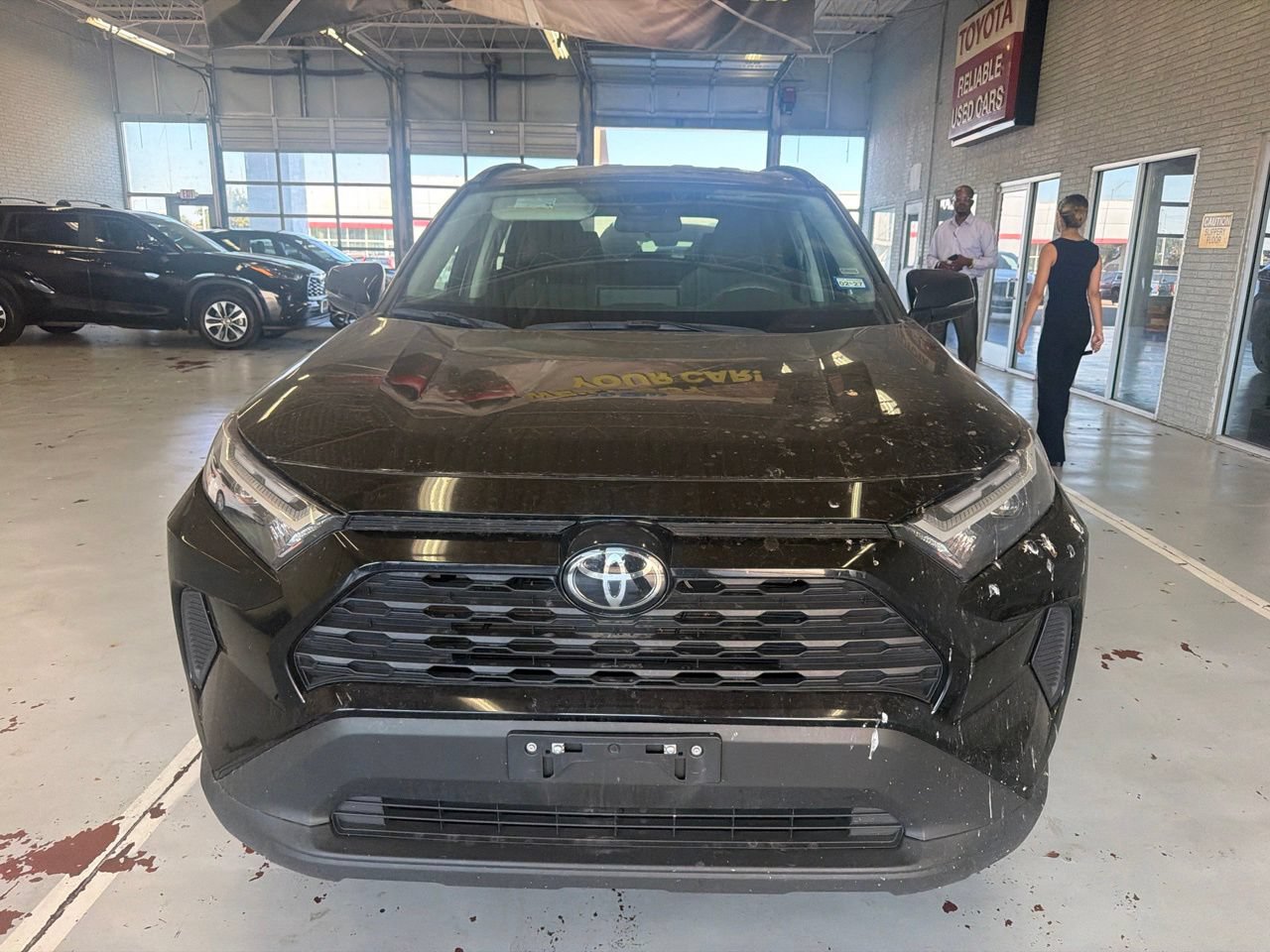 Used 2025 Toyota RAV4 XLE AWD/4WD image 1