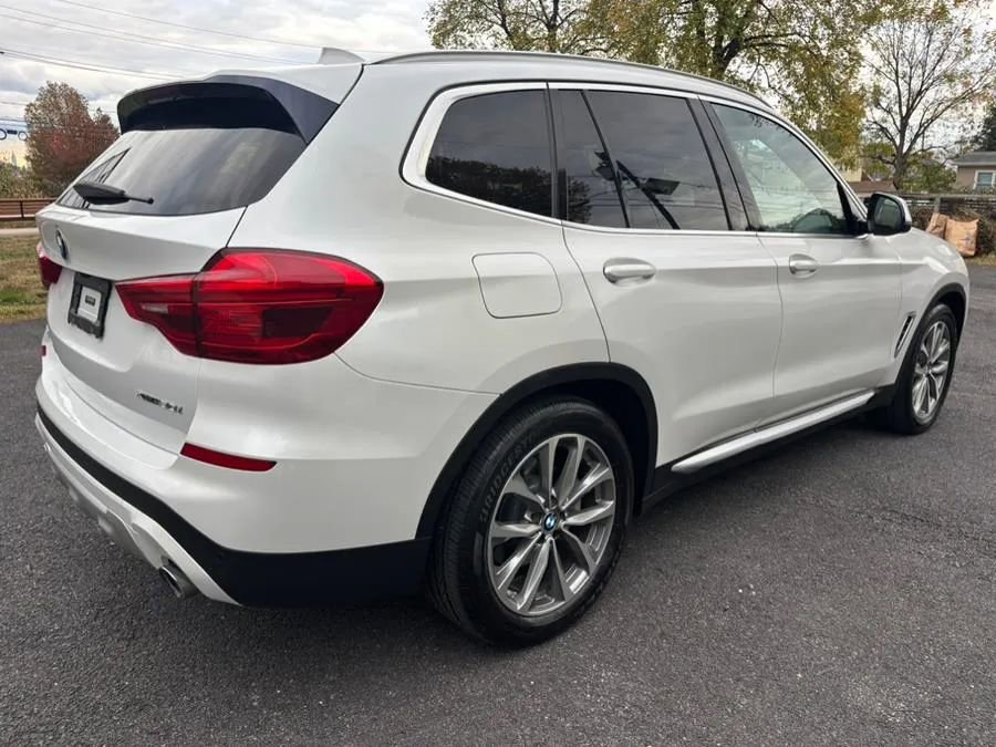 Used 2018 BMW X3 xDrive30i image 6
