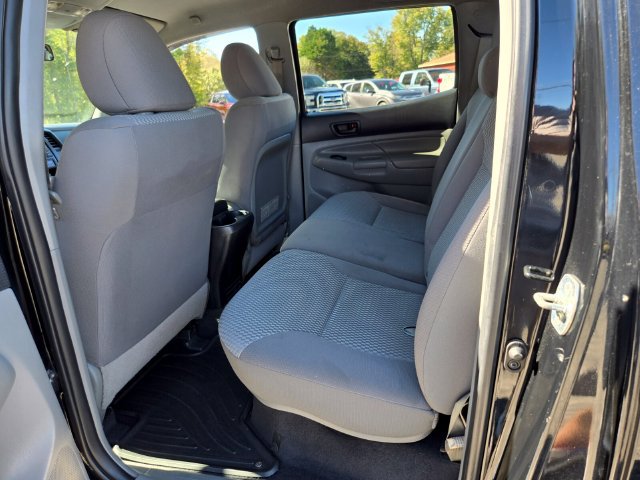 Used 2013 Toyota Tacoma PreRunner w/ Convenience Pkg RWD image 11