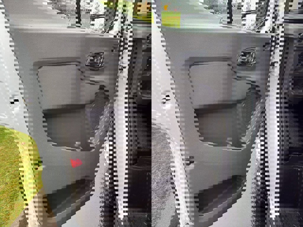 New 2025 Ford Transit 250 Low Roof AWD image 13