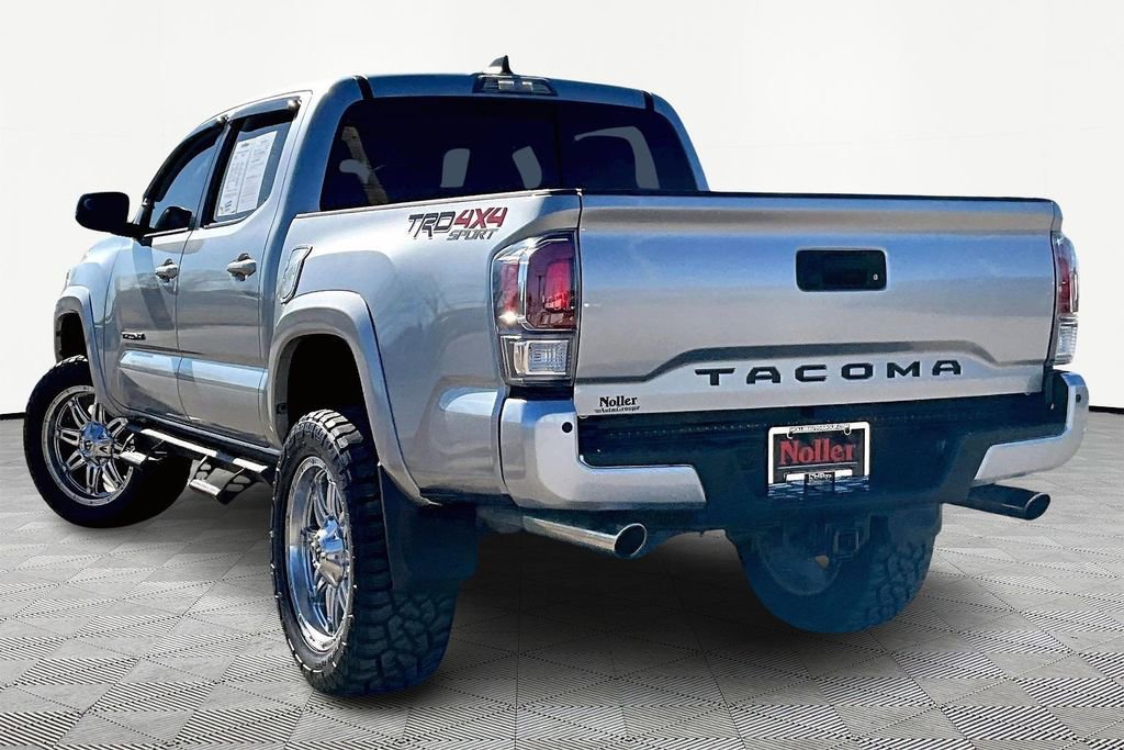 Used 2023 Toyota Tacoma TRD Sport w/ Technology Package image 13