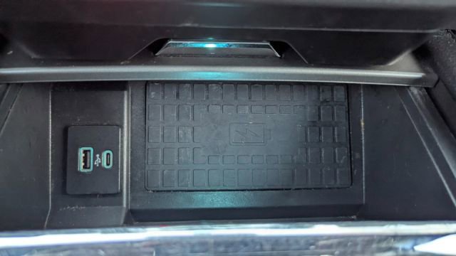 Used 2021 Ford Expedition Max XLT image 37