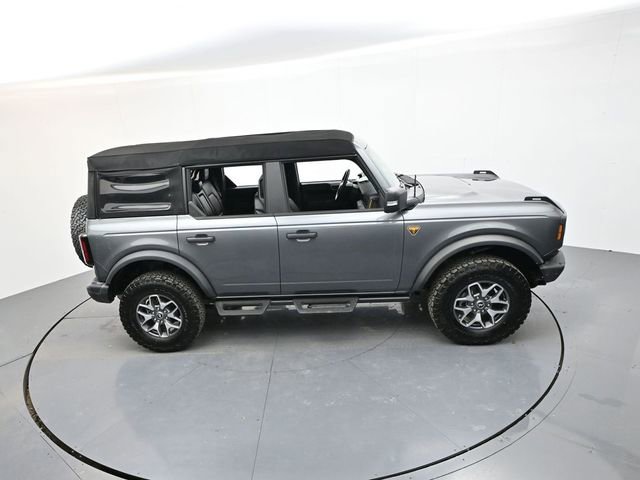 Used 2024 Ford Bronco Badlands image 30