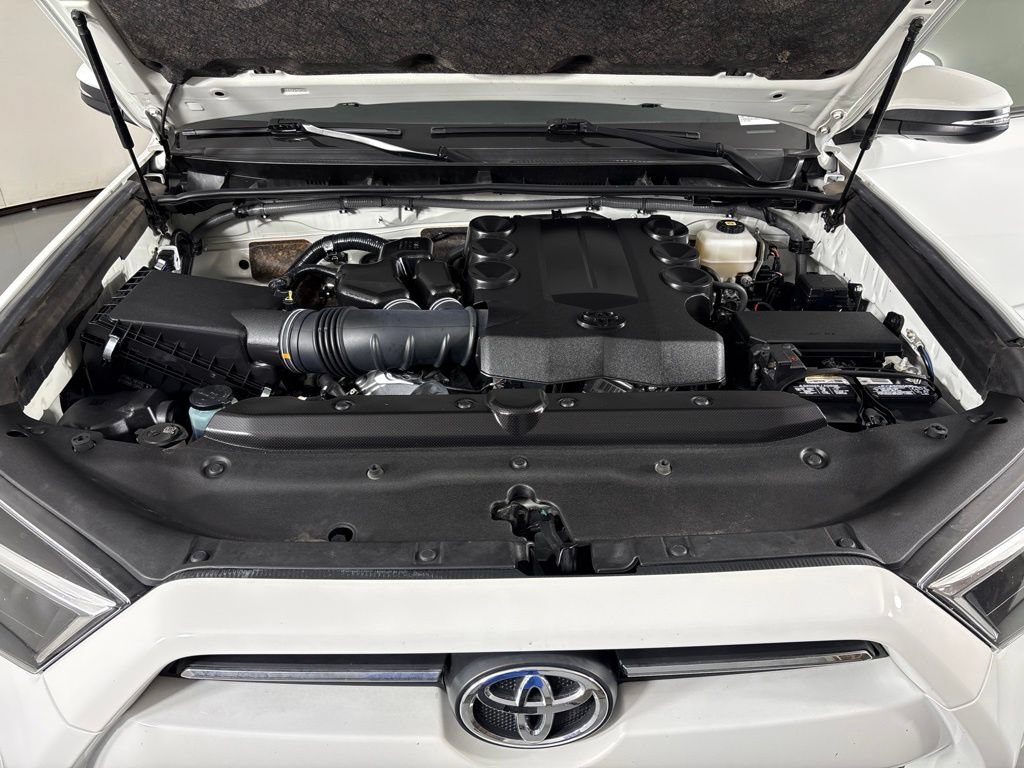 Used 2024 Toyota 4Runner TRD Off-Road Premium w/ Moonroof Package AWD/4WD image 42