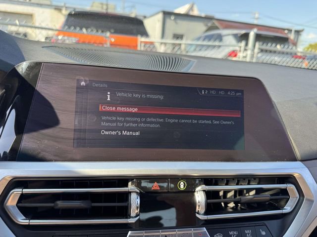 Used 2019 BMW 330i xDrive Sedan w/ Convenience Package AWD/4WD image 29