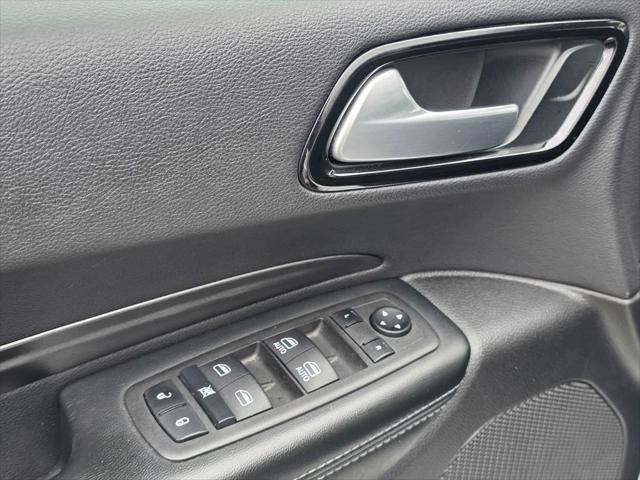 Used 2023 Dodge Durango SXT Launch Edition AWD/4WD image 14