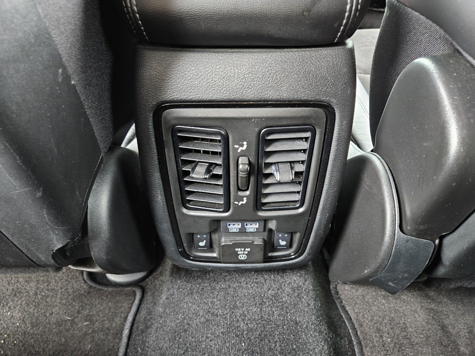 Used 2022 Dodge Durango GT AWD/4WD image 11