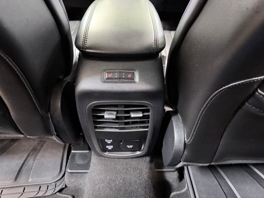 Used 2019 Lincoln MKC Reserve w/ MKC Climate Package FWD image 23