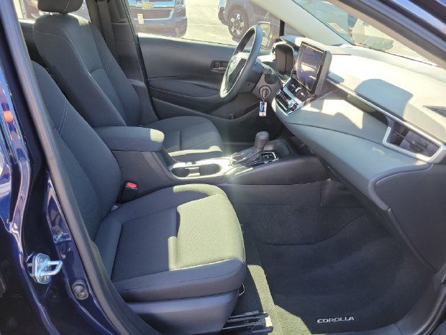 Used 2024 Toyota Corolla LE FWD image 30