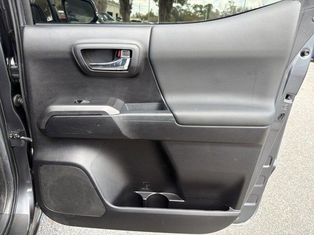 Certified 2023 Toyota Tacoma TRD Off-Road AWD/4WD image 19