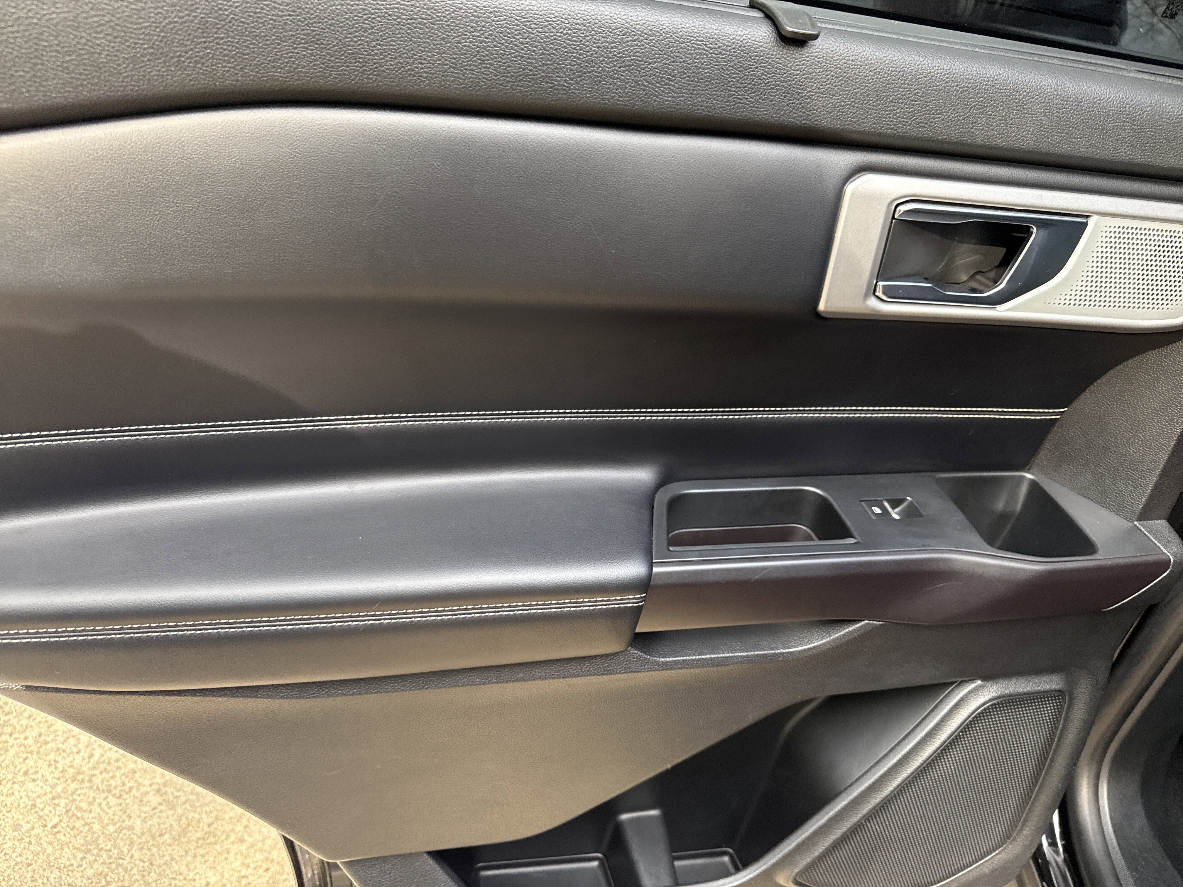 Used 2020 Ford Explorer ST w/ ST Street Pack image 21