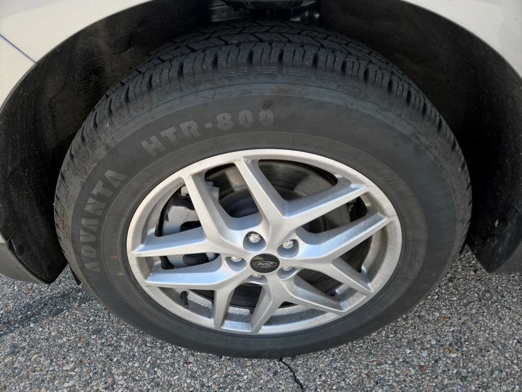 Used 2024 Ford Edge SEL AWD/4WD image 36