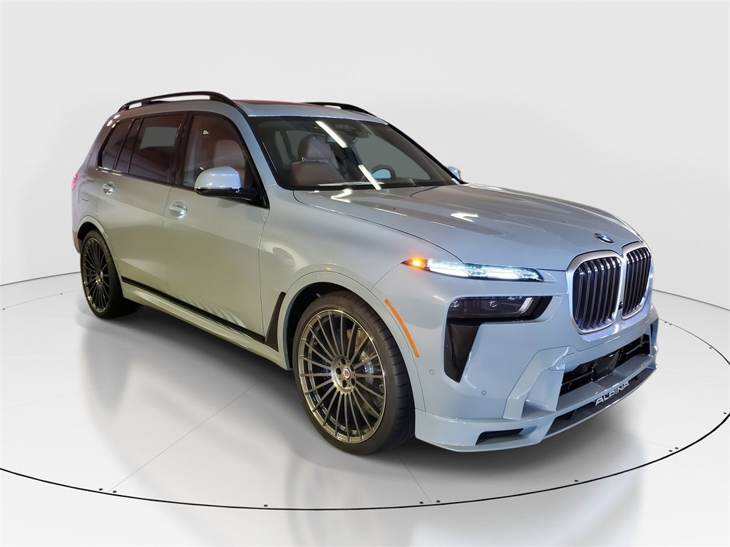 New 2026 BMW ALPINA XB7 image 2