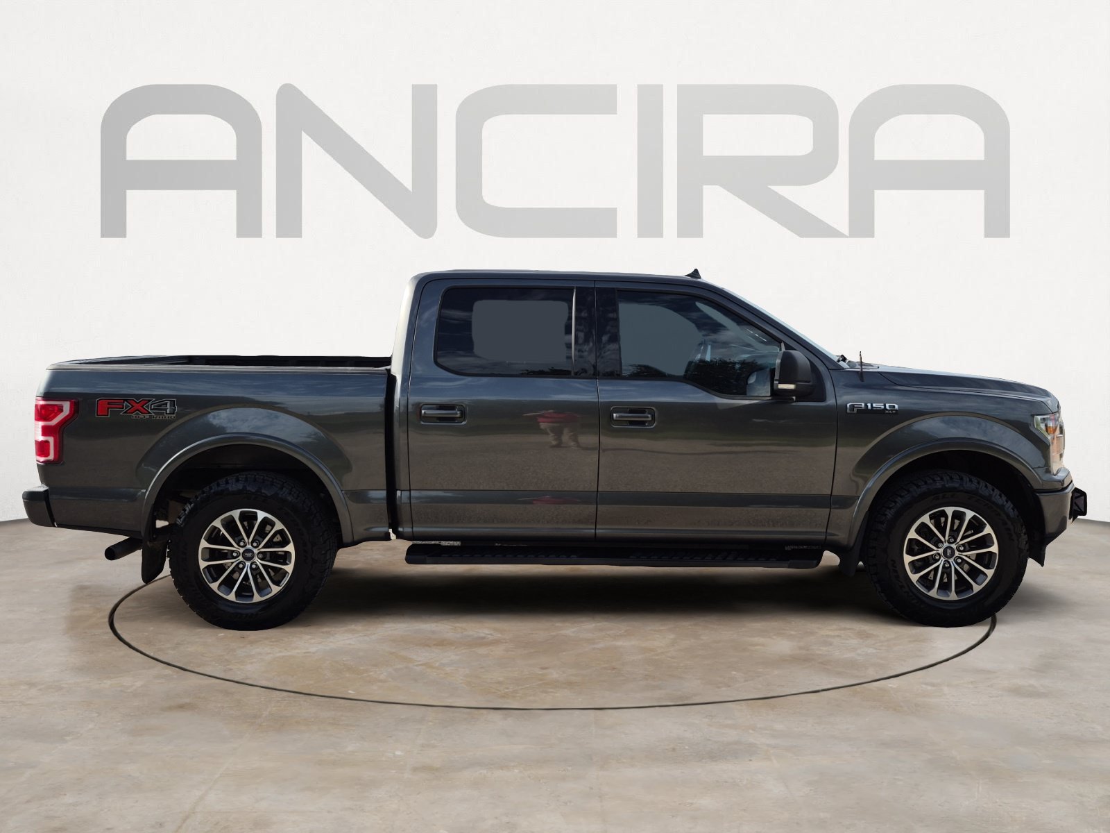 Used 2018 Ford F150 XLT w/ Equipment Group 302A Luxury AWD/4WD image 11