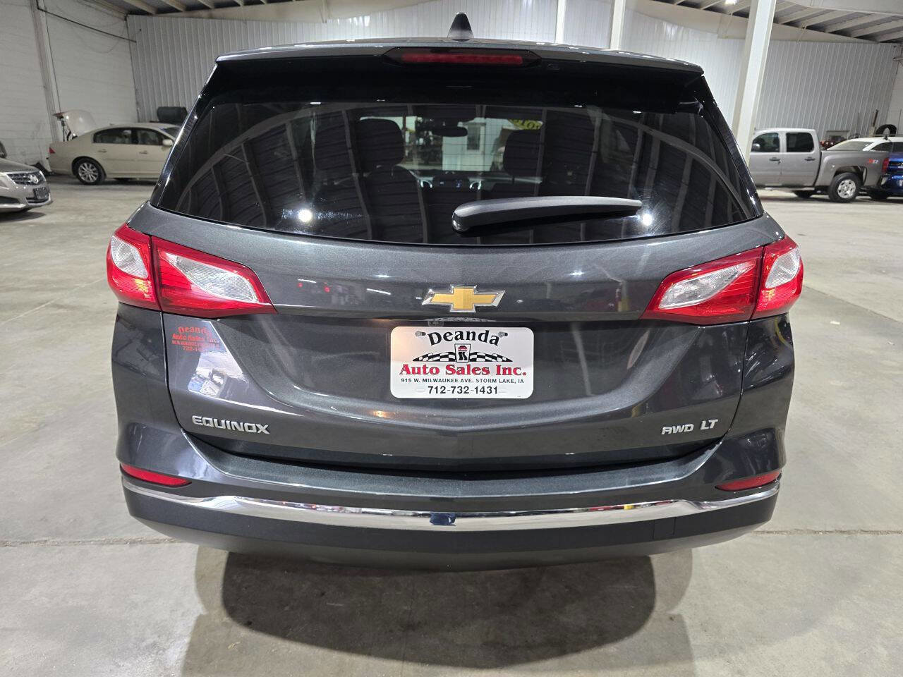 Used 2018 Chevrolet Equinox LT image 10