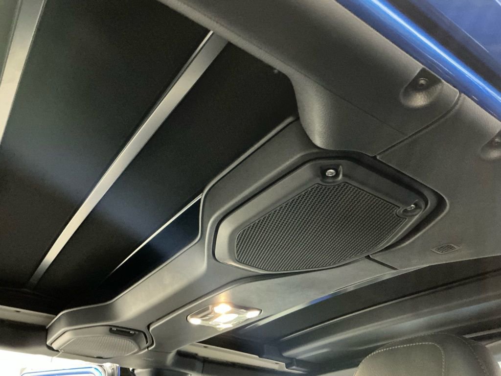 Used 2022 Jeep Wrangler Unlimited Sahara image 23