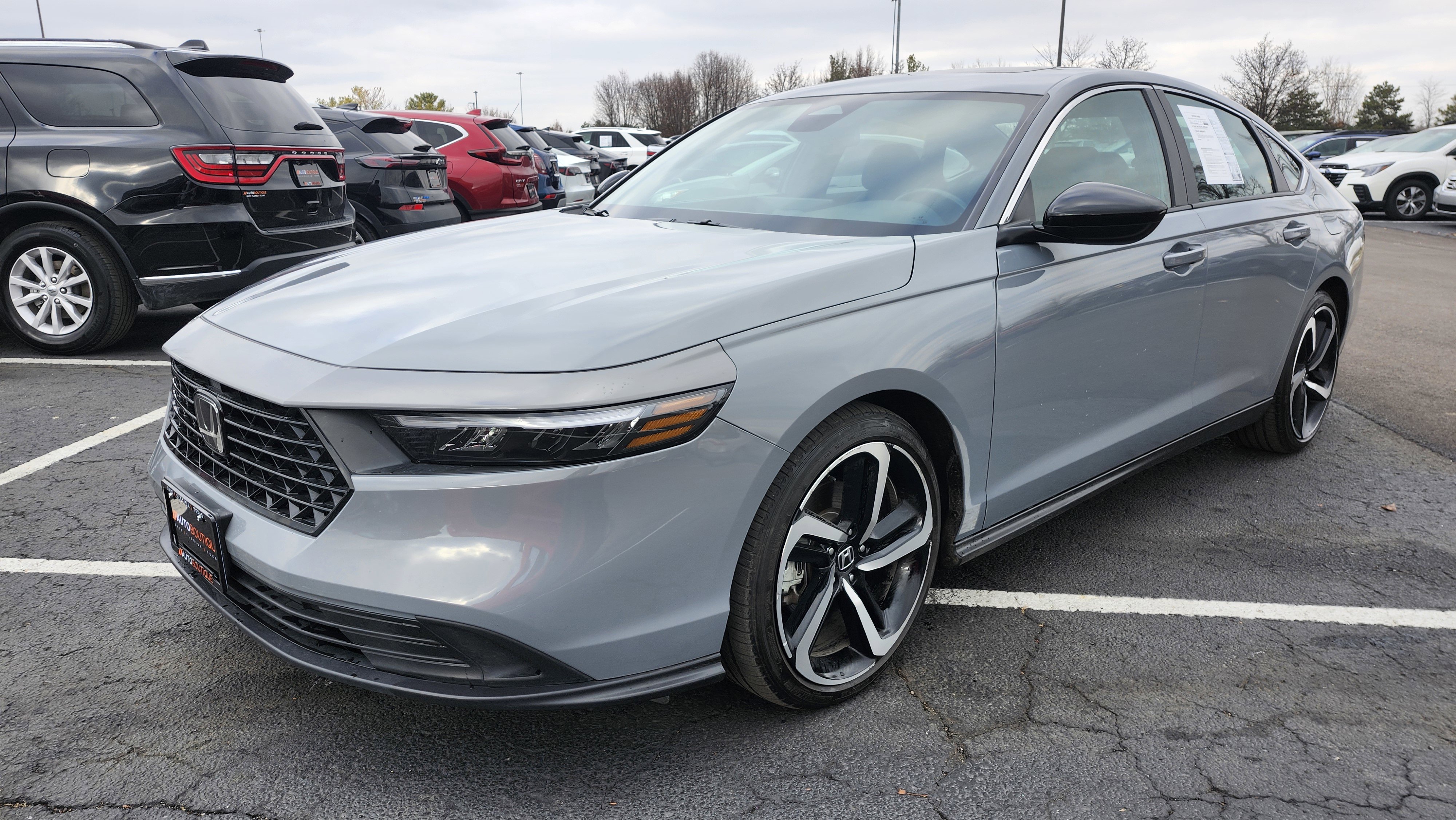 Used 2025 Honda Accord Sport image 15