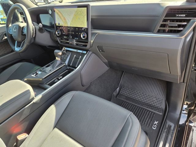 Used 2026 Lexus GX 550 w/ Accessory Package (2T) image 21