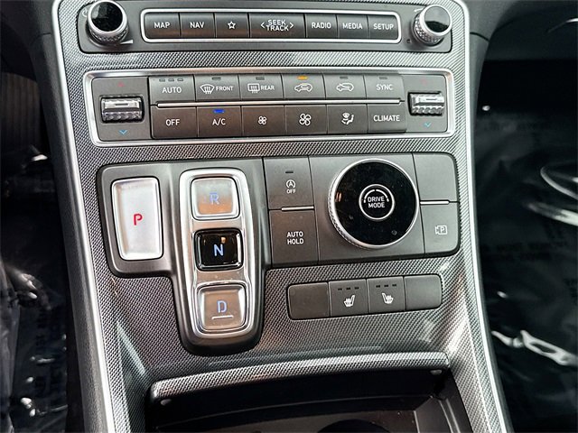 Used 2023 Hyundai Santa Fe SEL image 17