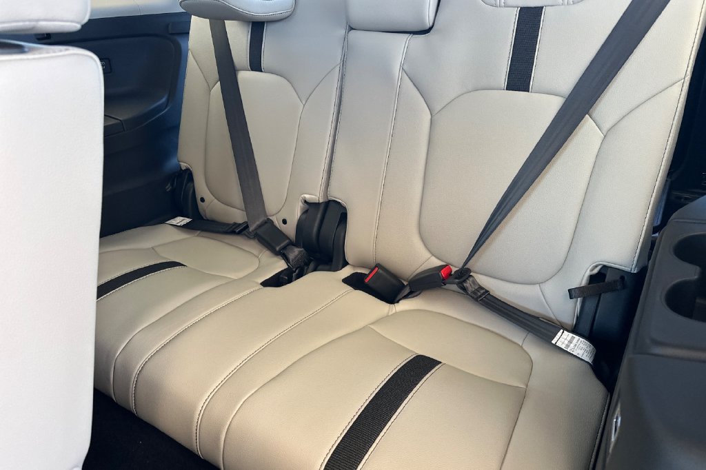 New 2026 Honda Pilot EX-L image 15