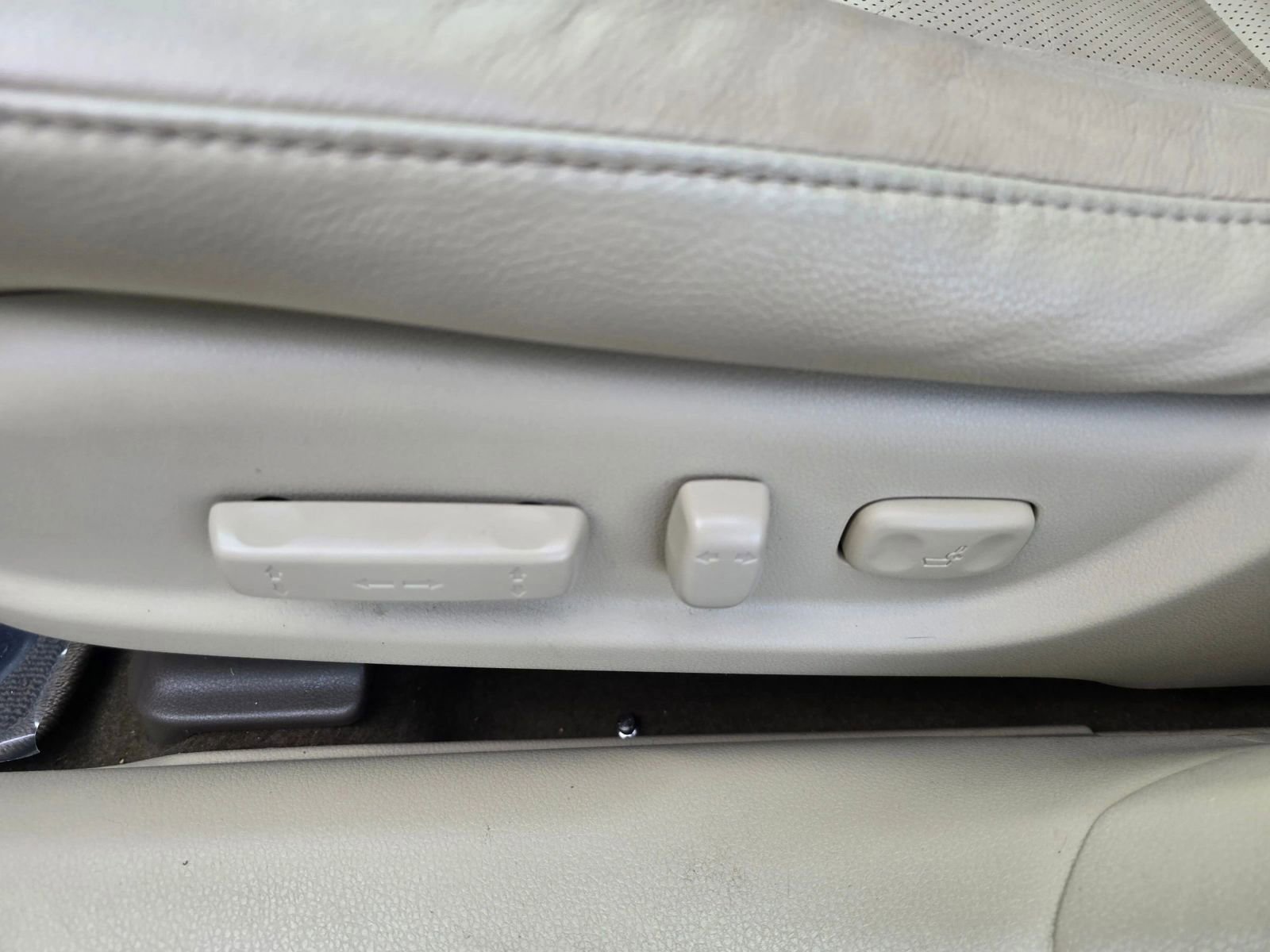 Used 2015 Acura RDX FWD image 23