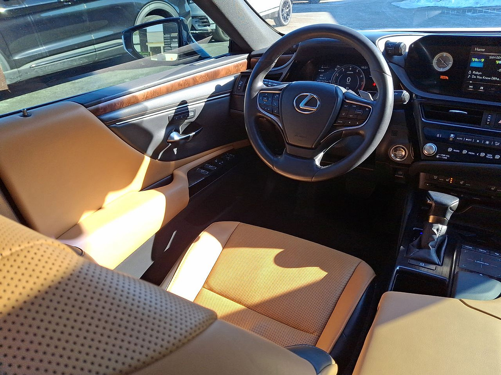 Used 2022 Lexus ES 350 w/ Premium Package image 15