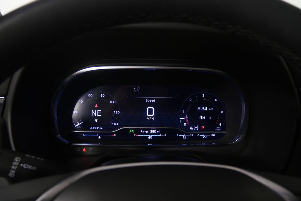 Used 2023 GMC Yukon SLT w/ SLT Premium Package image 20