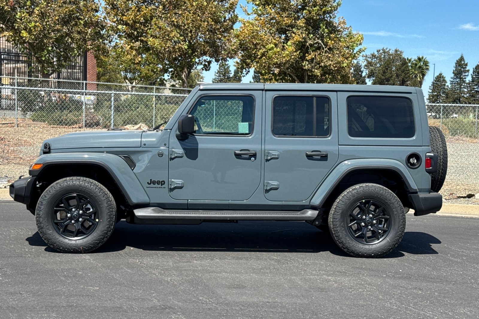 New 2026 Jeep Wrangler Unlimited Sport AWD/4WD image 6