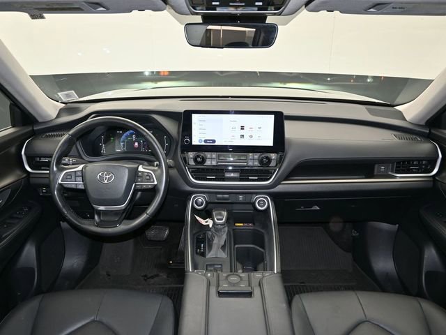 Used 2024 Toyota Grand Highlander XLE image 29