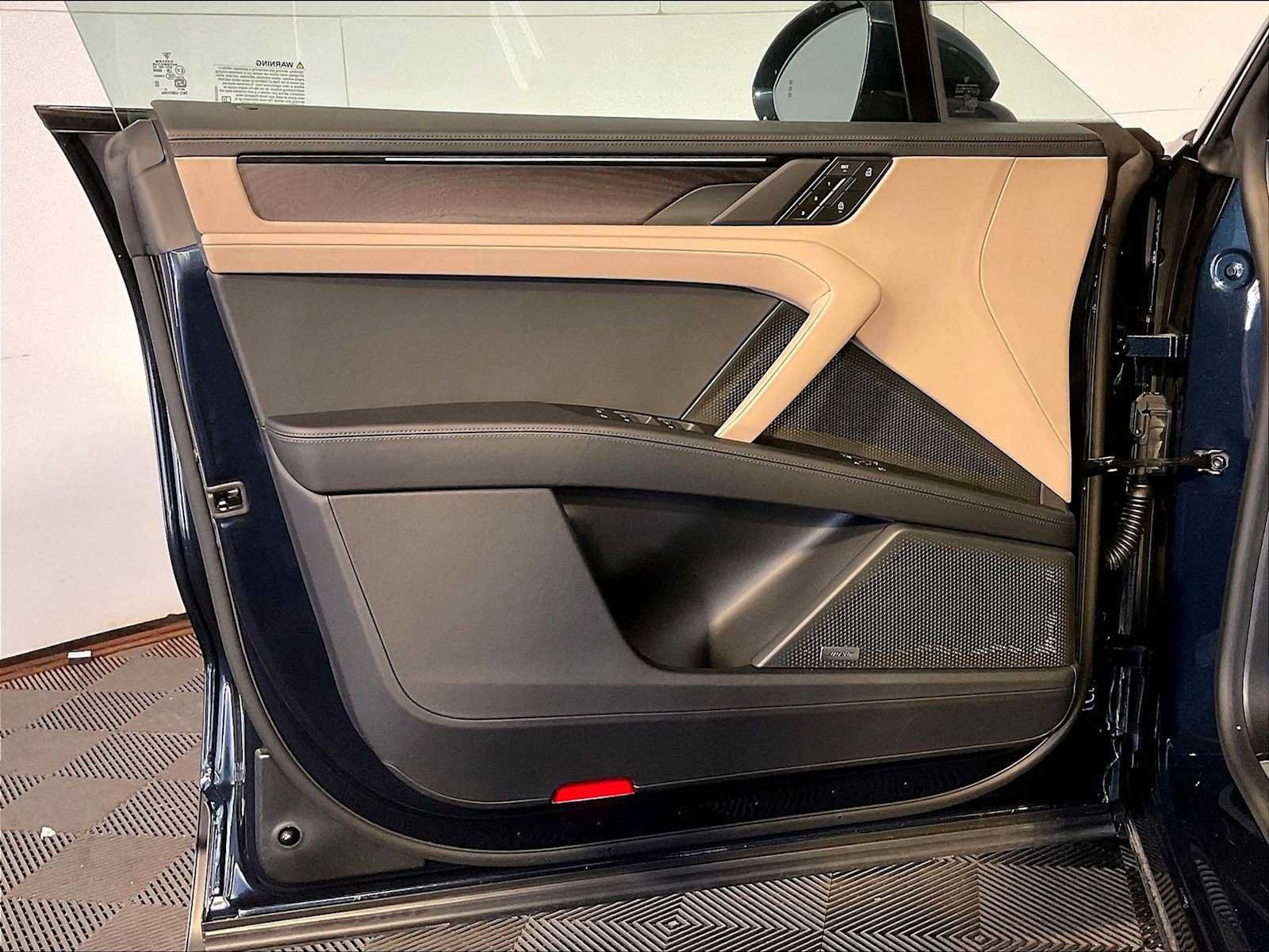 New 2026 Porsche Cayenne Electric AWD/4WD image 20