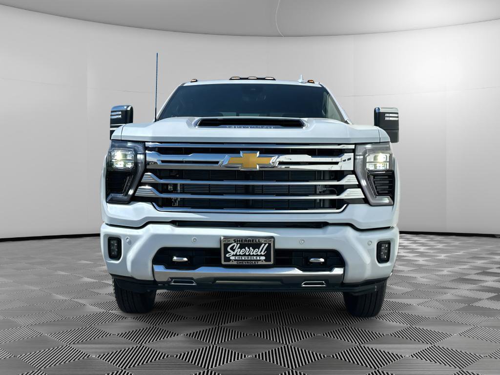 New 2026 Chevrolet Silverado 3500 High Country w/ Technology Package AWD/4WD image 2