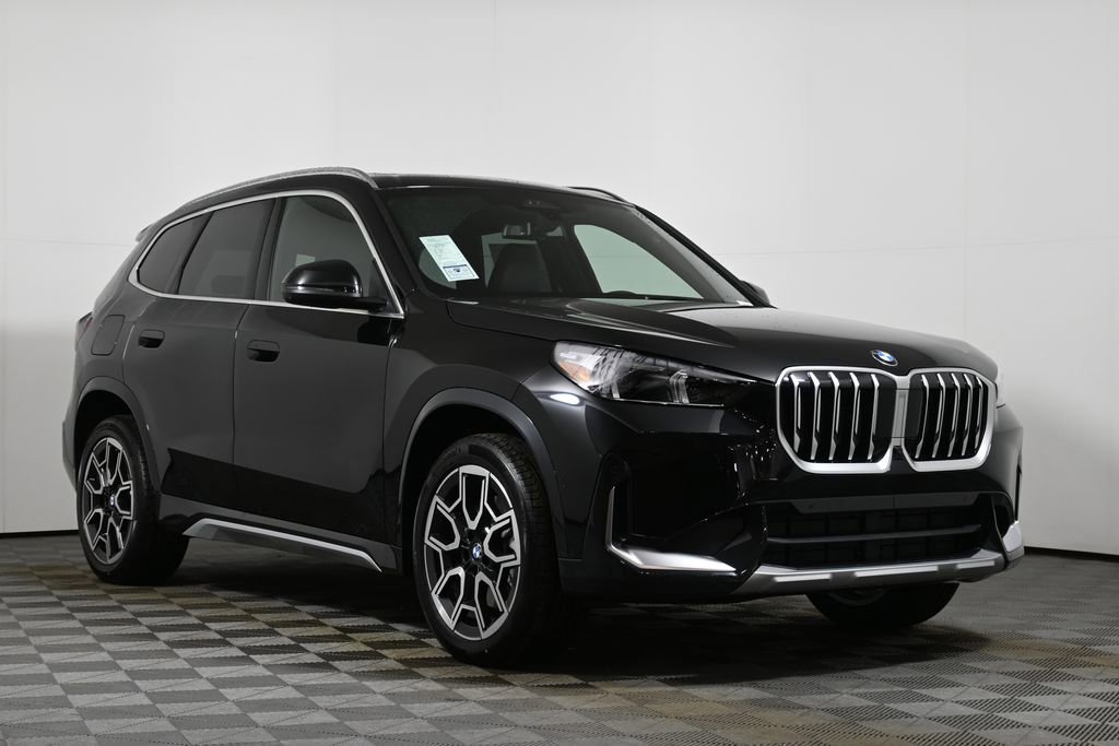 Used 2026 BMW X1 xDrive28i w/ Technology Package image 9