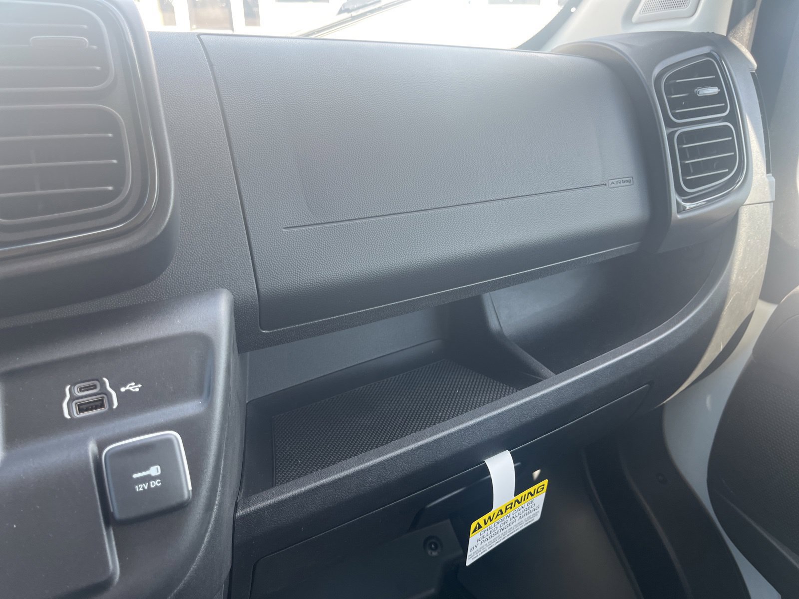 New 2026 RAM ProMaster 2500 w/ Convenience Group FWD image 30
