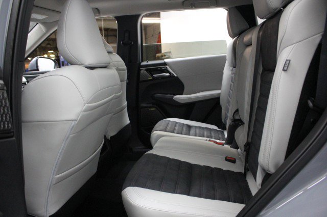 New 2026 Mitsubishi Outlander SE image 24