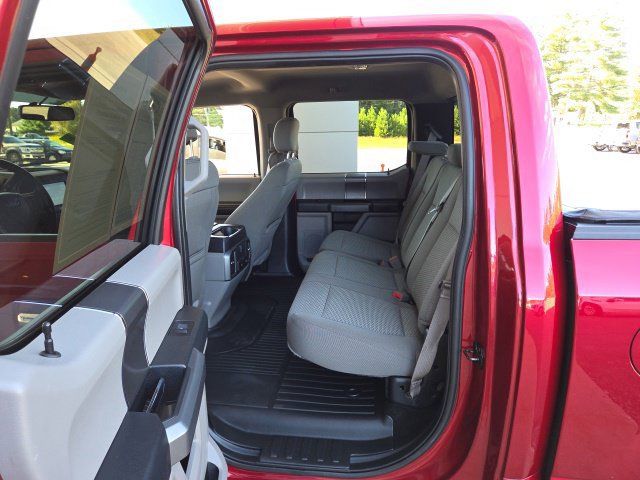 Used 2018 Ford F150 XLT w/ Equipment Group 302A Luxury AWD/4WD image 29