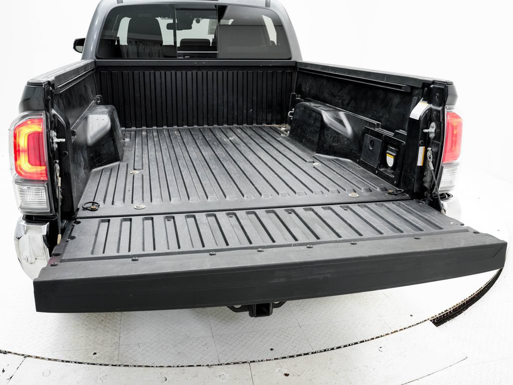 Used 2023 Toyota Tacoma TRD Off-Road AWD/4WD image 27