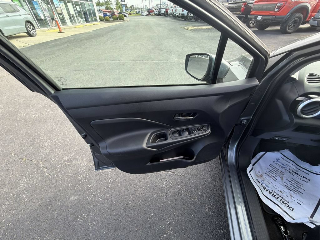 Used 2024 Nissan Versa SV FWD image 13