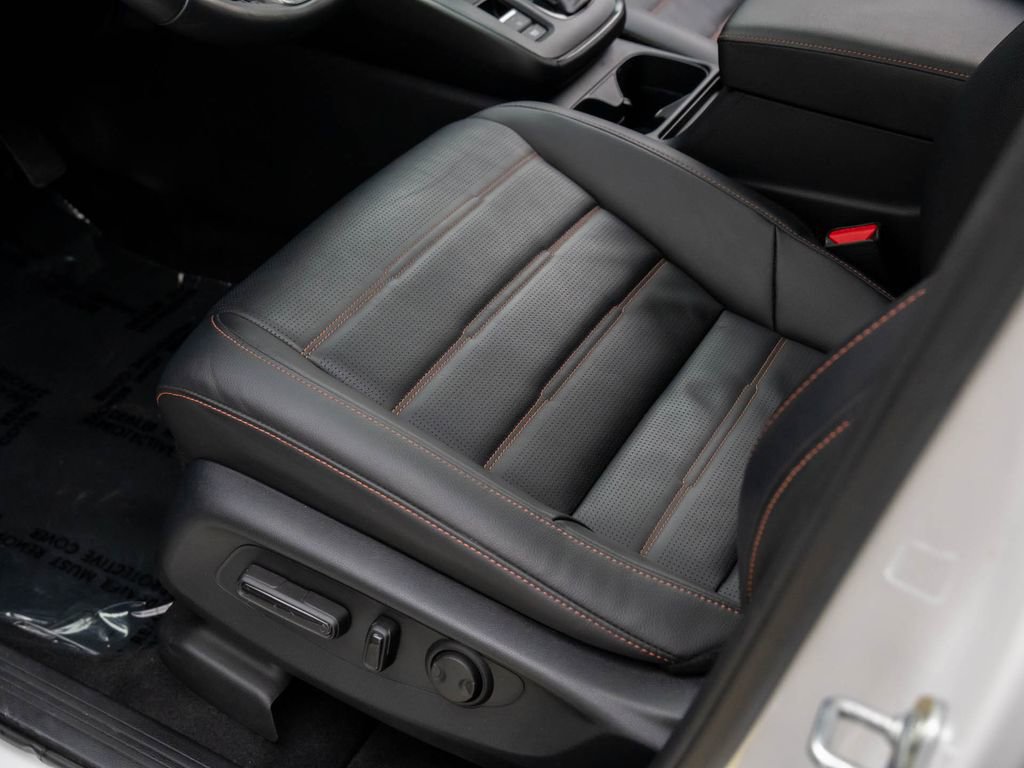 Certified 2025 Honda CR-V Sport Touring image 17