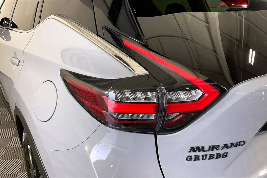Used 2024 Nissan Murano SV w/ SV Midnight Edition Package FWD image 38